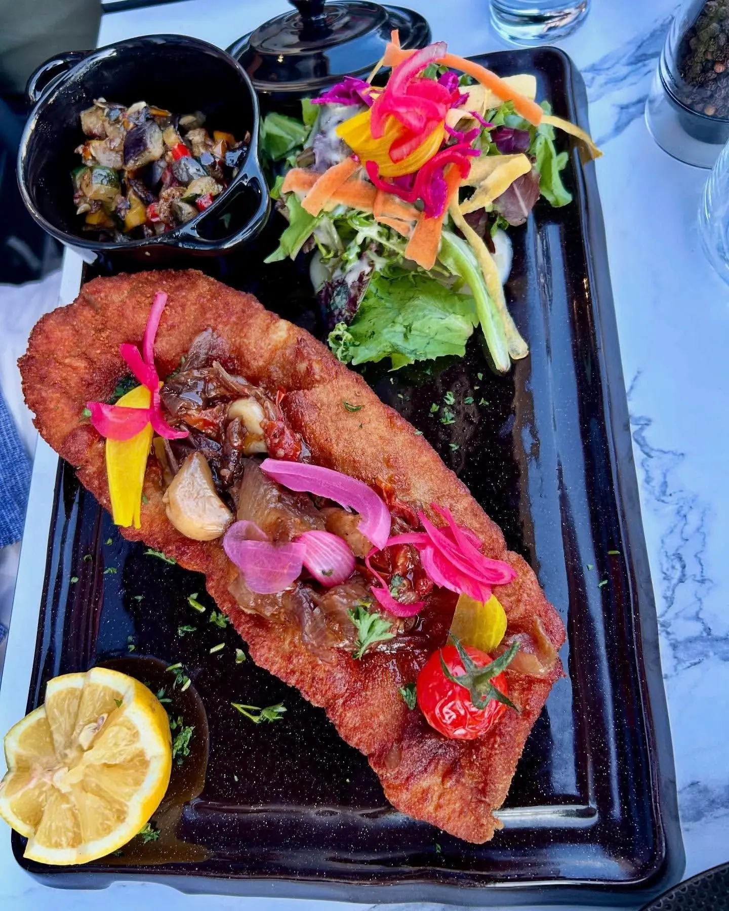 L’escalope de volaille panée à la milanaise